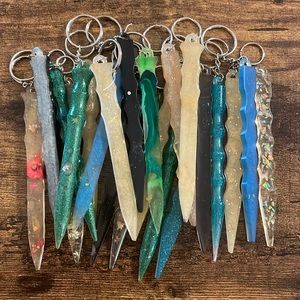 Set of Resin self defense keychains